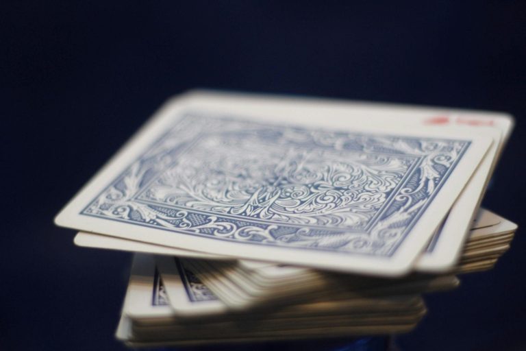  Why Baccarat Lovers Prefer Playing on UFABET