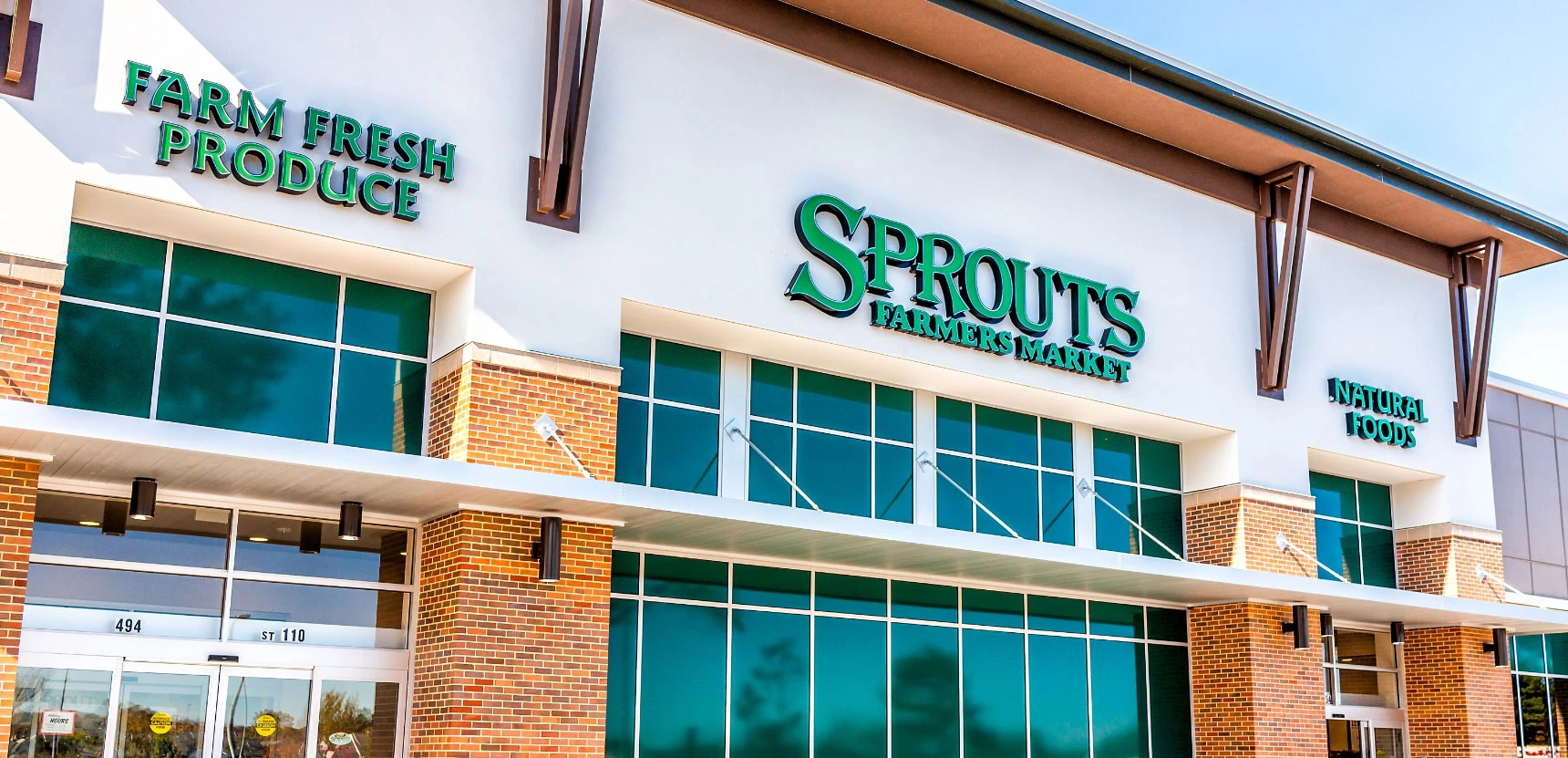 B2B Signage Installation Market in New York: Strategic Insights for Decision-Makers 1 777